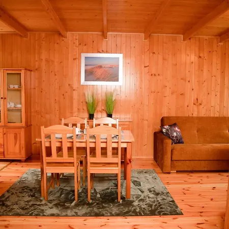 Деревянный коттедж Letniskowe Bursztynek