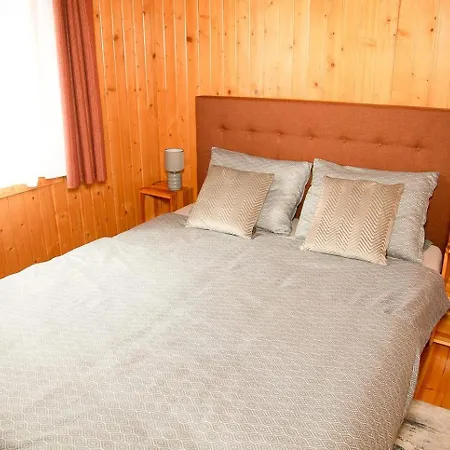 Деревянный коттедж Letniskowe Bursztynek *