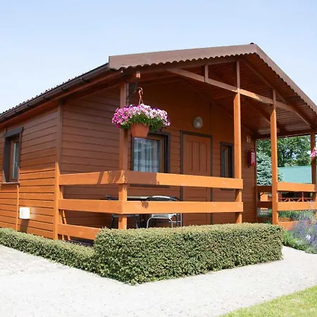 Деревянный коттедж Letniskowe Bursztynek Грзибово