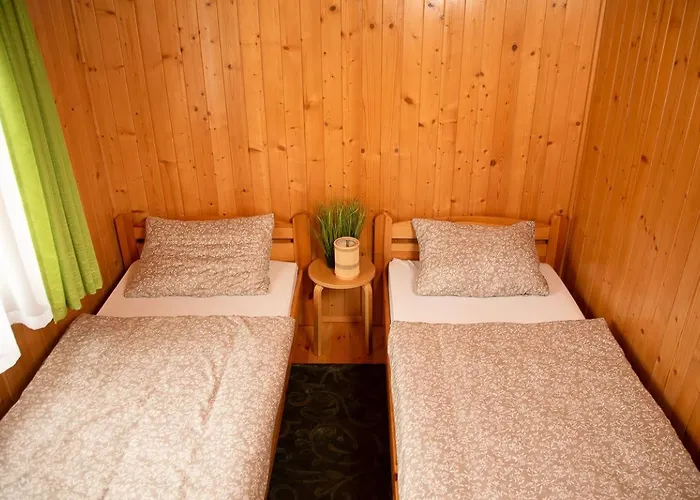 Letniskowe Bursztynek Lodge Grzybowo (West Pomeranian)